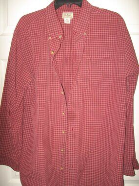 L.L. Bean Red Plaid Pattern Button-Down Shirt Men's Size Large Tall